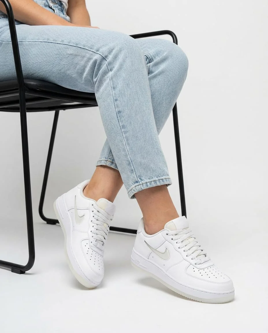 Classic All-White Leather Sneakers - Image 1
