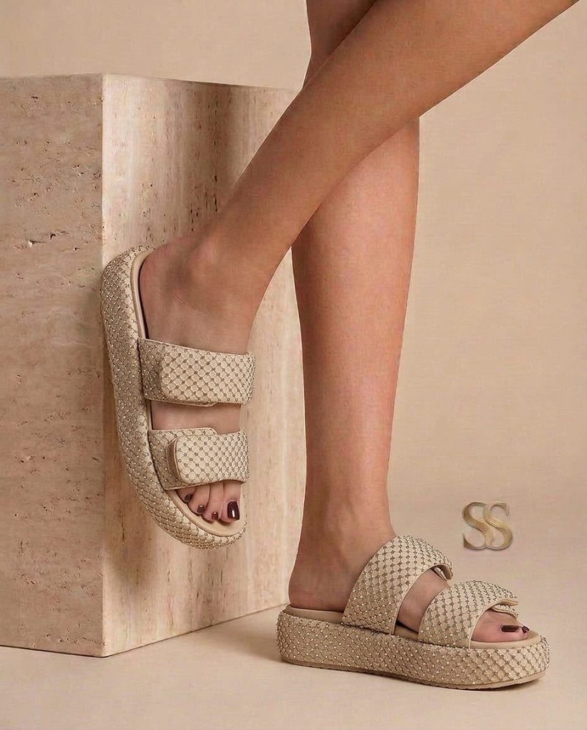 Crystal Mesh Platform Slides - Image 1